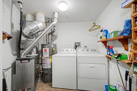 Tiny photo for 8505 Woodward Avenue #201, Woodridge, IL 60517 (MLS # 12586288)