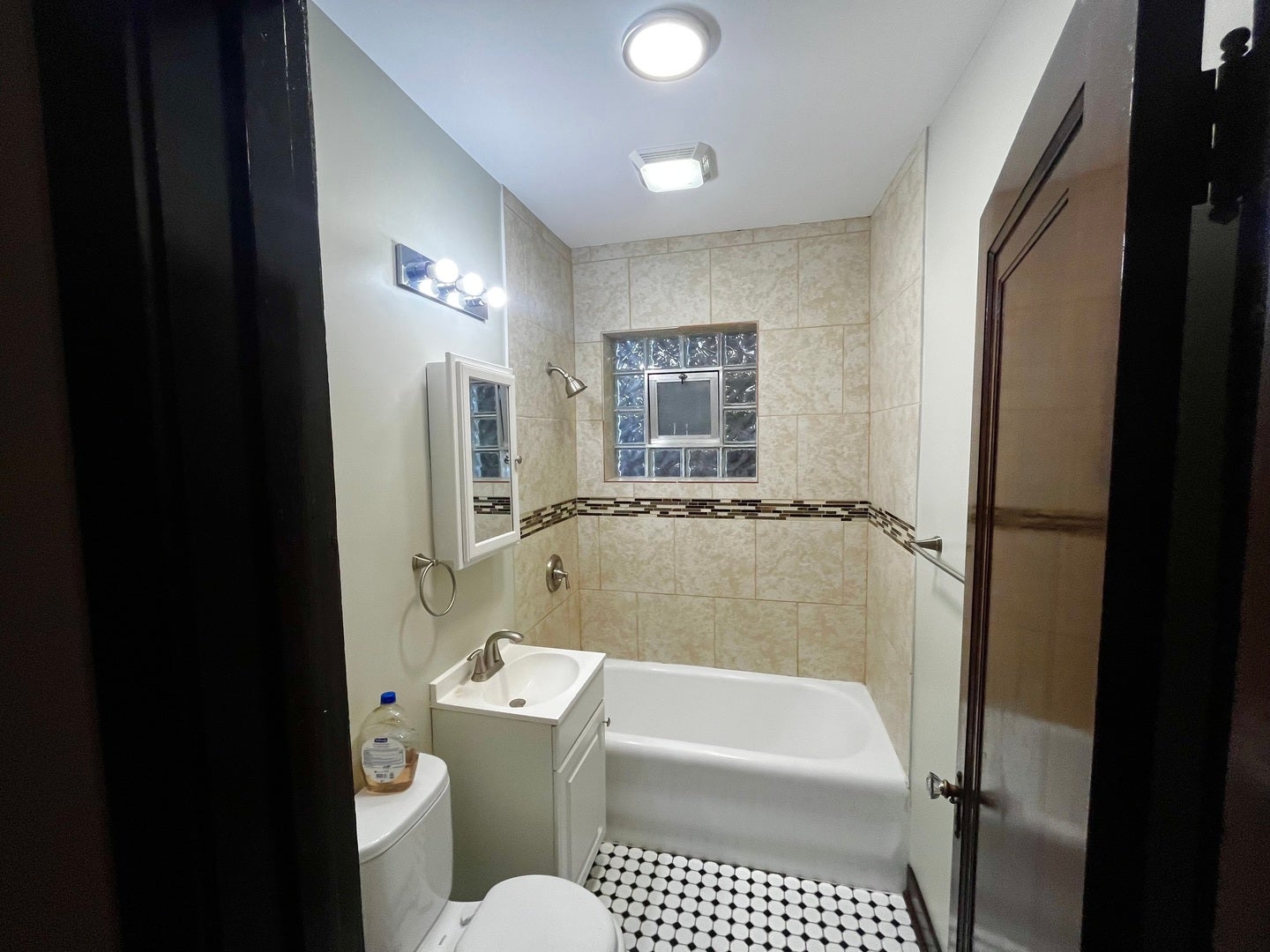 3123 W 55th Street 2W