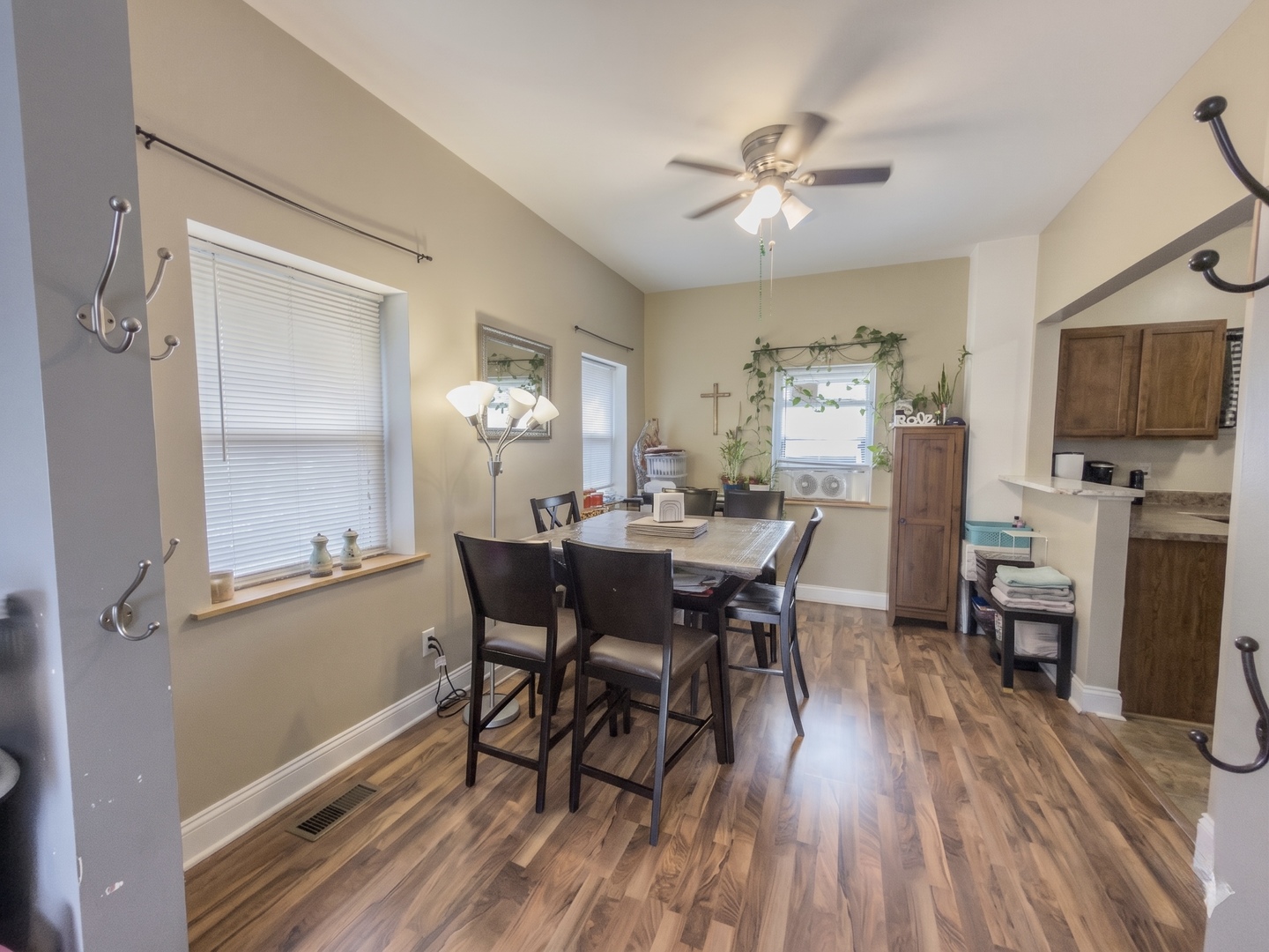 5059 W 29th Place