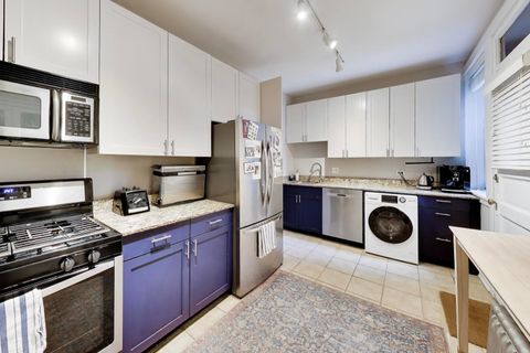 Tiny photo for 540 W Cornelia Avenue #2S, Chicago, IL 60657 (MLS # 12590297)