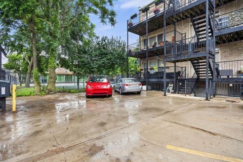 Tiny photo for 4447 N Magnolia Avenue #2, Chicago, IL 60640 (MLS # 12697779)