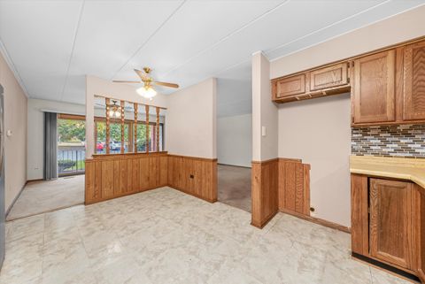 Tiny photo for 9925 Shady Lane #5001, Orland Park, IL 60462 (MLS # 12495036)