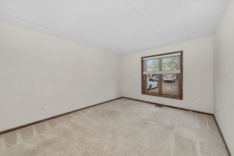 Tiny photo for 9925 Shady Lane #5001, Orland Park, IL 60462 (MLS # 12495036)