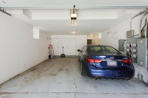 Tiny photo for 1523 W THOMAS Street #2, Chicago, IL 60642 (MLS # 12667539)