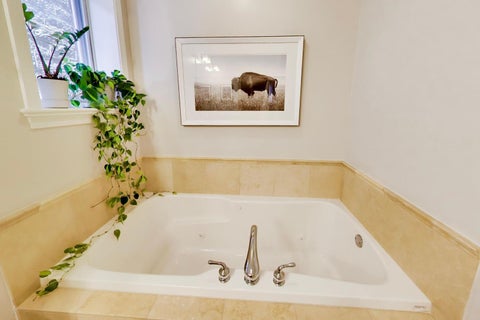Tiny photo for 1523 W THOMAS Street #2, Chicago, IL 60642 (MLS # 12667539)