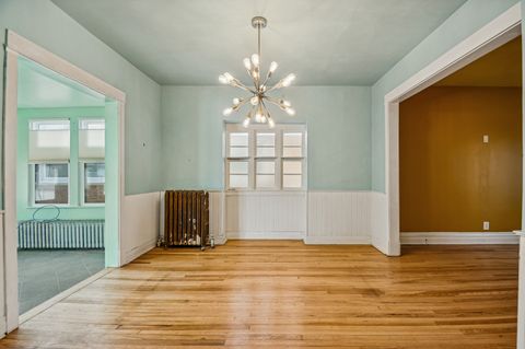 Tiny photo for 5353 N Sawyer Avenue, Chicago, IL 60625 (MLS # 12497542)