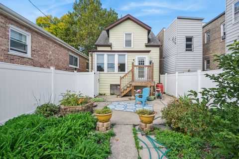 Tiny photo for 5353 N Sawyer Avenue, Chicago, IL 60625 (MLS # 12497542)