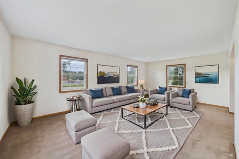 Tiny photo for 848 Clohesey Drive, Buffalo Grove, IL 60089 (MLS # 12758200)