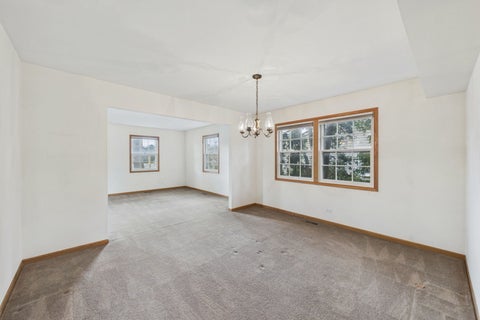 Tiny photo for 848 Clohesey Drive, Buffalo Grove, IL 60089 (MLS # 12758200)