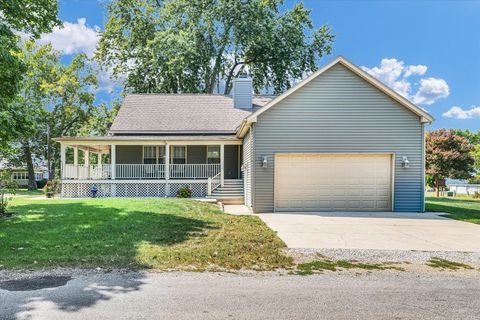 A home in Farmer City