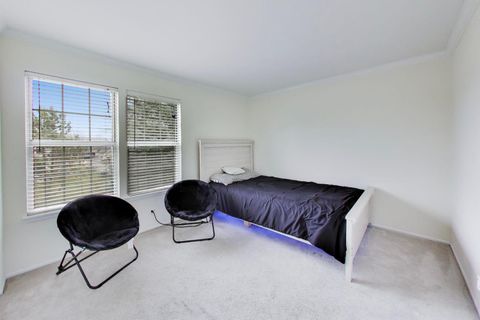 Tiny photo for 1703 Cunningham Lane, Crystal Lake, IL 60014 (MLS # 12593316)