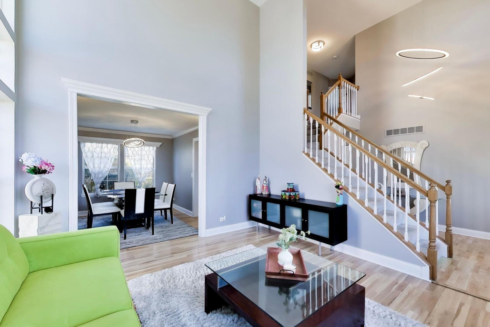 1703 Cunningham Lane