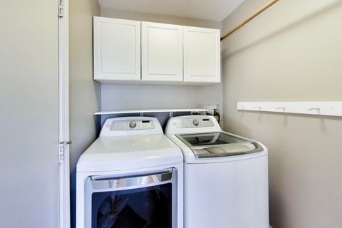 Tiny photo for 1703 Cunningham Lane, Crystal Lake, IL 60014 (MLS # 12593316)