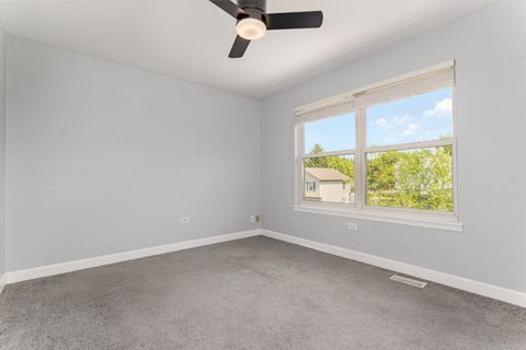 Tiny photo for 652 Timberline Drive, Bolingbrook, IL 60490 (MLS # 12458347)