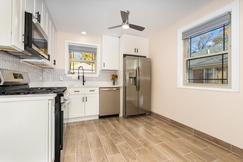 Tiny photo for 2514 Spruce Road, Homewood, IL 60430 (MLS # 12525540)