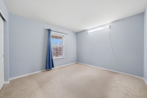 Tiny photo for 217 Sunbury Drive, St. Charles, IL 60175 (MLS # 12593961)