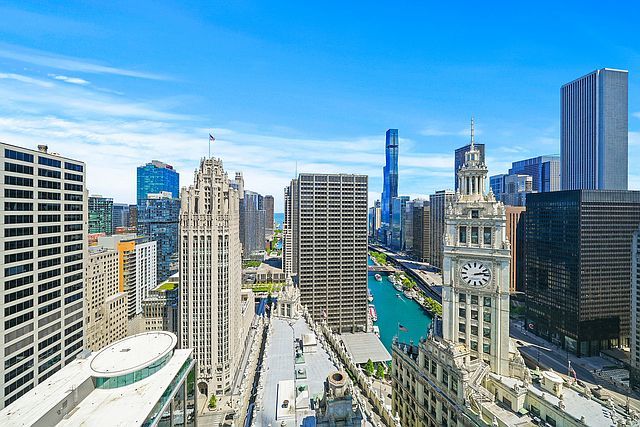 405 N Wabash Avenue 502