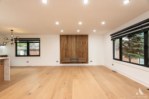 Tiny photo for 213 HIAWATHA Trail, Wood Dale, IL 60191 (MLS # 12510797)