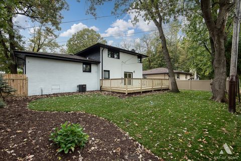 Tiny photo for 213 HIAWATHA Trail, Wood Dale, IL 60191 (MLS # 12510797)