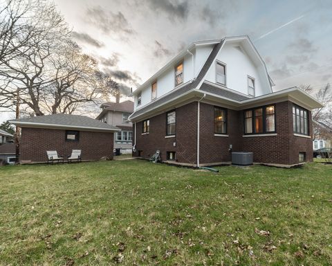Tiny photo for 489 Division Street, Elgin, IL 60120 (MLS # 12606936)