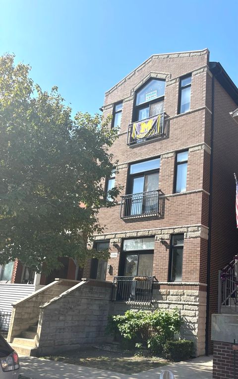 Photo of 3106 S Wells Street #3, Chicago, IL 60616 (MLS # 12490812)