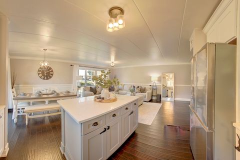 Tiny photo for 10230 Washington Avenue #1D, Oak Lawn, IL 60453 (MLS # 12506687)