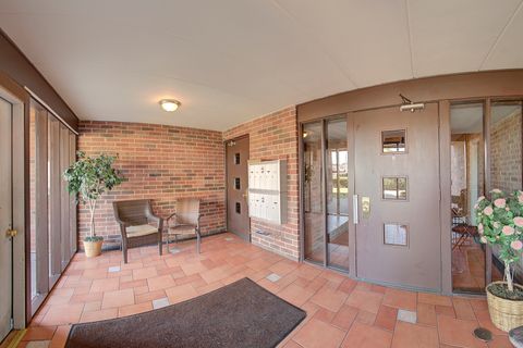 Tiny photo for 10230 Washington Avenue #1D, Oak Lawn, IL 60453 (MLS # 12506687)