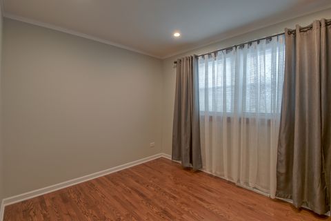Tiny photo for 505 Dover Drive, Des Plaines, IL 60018 (MLS # 12525396)
