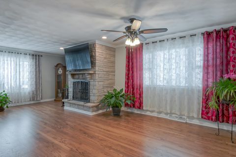 Tiny photo for 505 Dover Drive, Des Plaines, IL 60018 (MLS # 12525396)