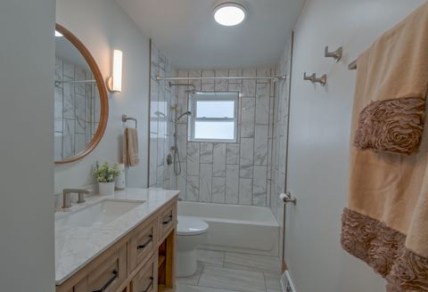 Tiny photo for 505 Dover Drive, Des Plaines, IL 60018 (MLS # 12525396)