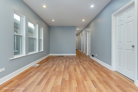 Tiny photo for 7812 S King Drive, Chicago, IL 60619 (MLS # 12587905)