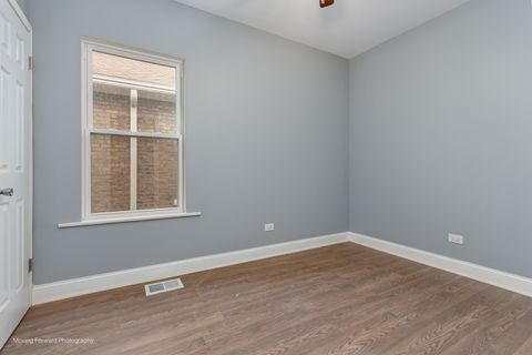 Tiny photo for 7812 S King Drive, Chicago, IL 60619 (MLS # 12587905)