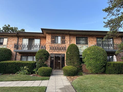 1033 Busse Highway Unit 2A, Park Ridge, IL 60068 - #: 12715376