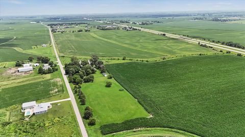 Tiny photo for 1413 E 2950 North Road, Mansfield, IL 61854 (MLS # 12685487)