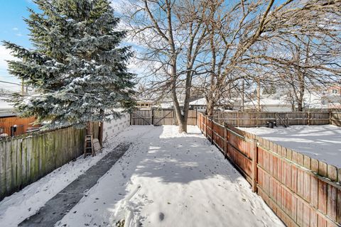 Tiny photo for 554 Douglas Avenue, Calumet City, IL 60409 (MLS # 12527637)