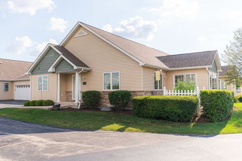 Tiny photo for 2182 Waterbury Lane E #2182, Sycamore, IL 60178 (MLS # 12490494)