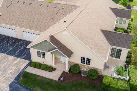 Tiny photo for 2182 Waterbury Lane E #2182, Sycamore, IL 60178 (MLS # 12490494)