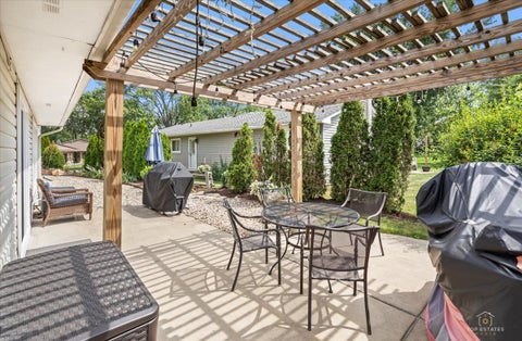 Tiny photo for 321 Hickory Lane, Schaumburg, IL 60193 (MLS # 12764290)