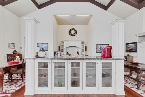 Tiny photo for 194 N Entrance Avenue, Kankakee, IL 60901 (MLS # 12536879)