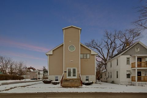 Tiny photo for 194 N Entrance Avenue, Kankakee, IL 60901 (MLS # 12536879)