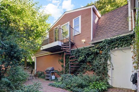 Tiny photo for 832 W Junior Terrace, Chicago, IL 60613 (MLS # 12585503)