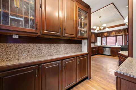 Tiny photo for 832 W Junior Terrace, Chicago, IL 60613 (MLS # 12585503)