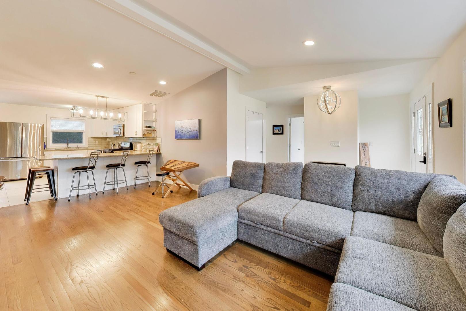 1410 N Scully Drive