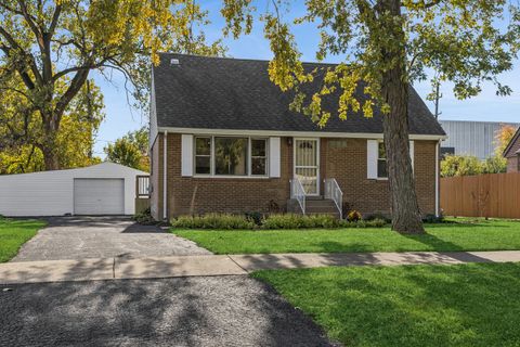 Photo of 7705 Columbia Drive, Bridgeview, IL 60455 (MLS # 12570076)