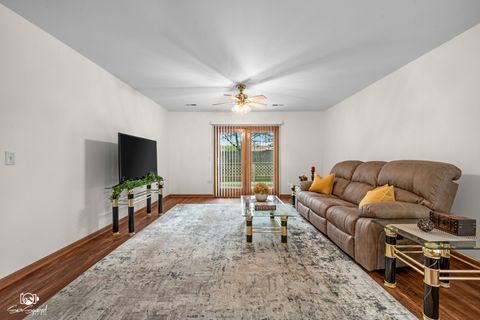 Tiny photo for 2417 Par Four Court #2417, Joliet, IL 60436 (MLS # 12672059)