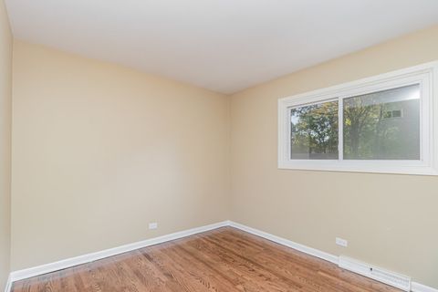 Tiny photo for 160 E Forest Lane, Palatine, IL 60067 (MLS # 12507748)