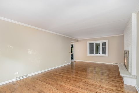 Tiny photo for 160 E Forest Lane, Palatine, IL 60067 (MLS # 12507748)