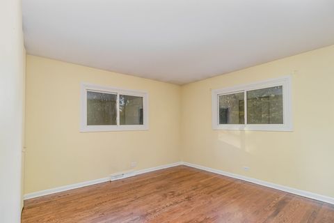 Tiny photo for 160 E Forest Lane, Palatine, IL 60067 (MLS # 12507748)
