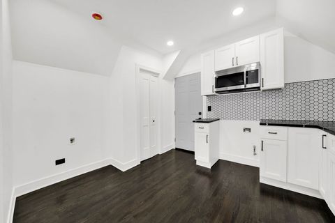 Tiny photo for 6607 S Oakley Avenue, Chicago, IL 60636 (MLS # 12550311)