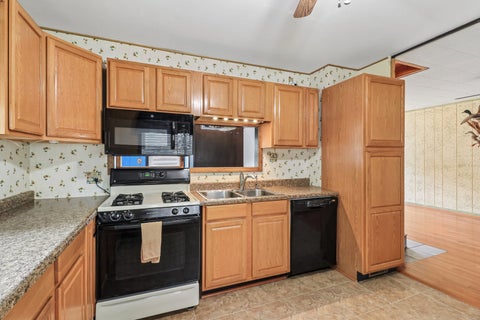 Tiny photo for 11806 Maple Avenue, Hebron, IL 60034 (MLS # 12671781)